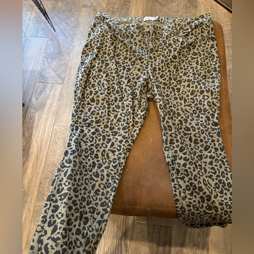 Royalty For Me mid rise relaxed fit jeans